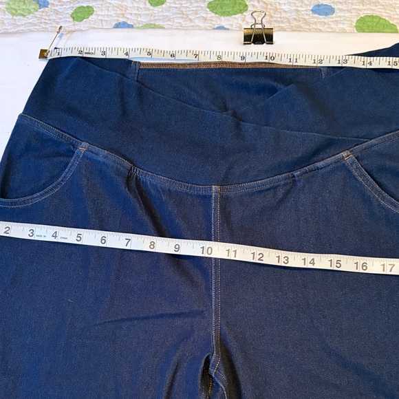 HALARA Navy Blue Flare Pants NWT - Picture 4 of 9